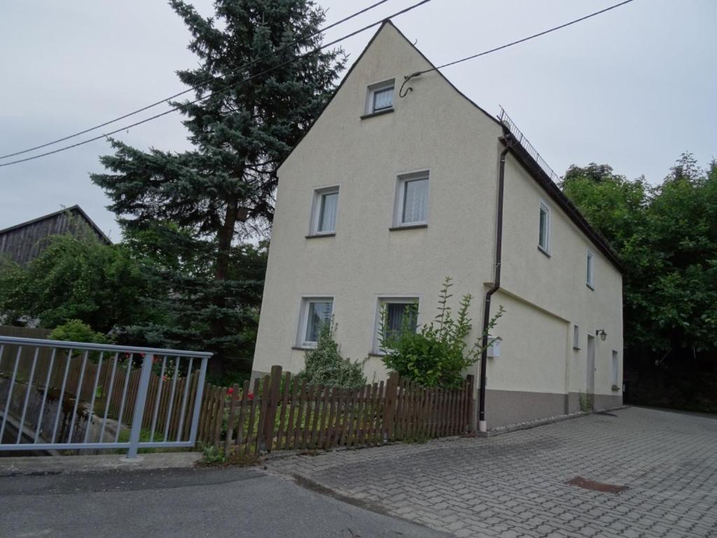 Ferienhaus Johanna & Ferienwohnung Thum Weischlitz Extérieur photo